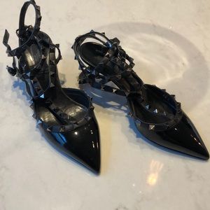 Valentino Black Patent Rockstud Pump, Size 38